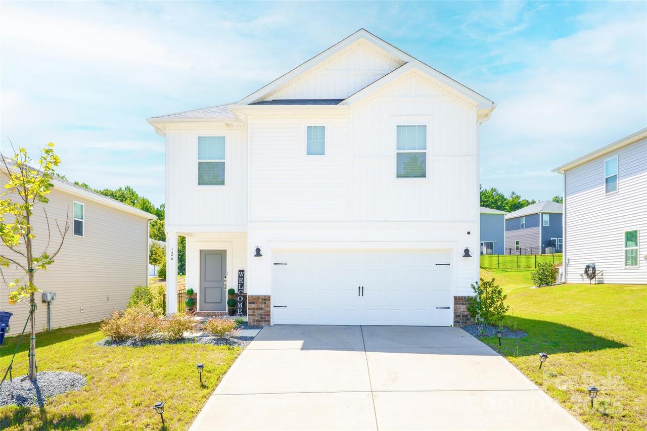 126 Guardian Gate Dr., Mooresville, NC 28115