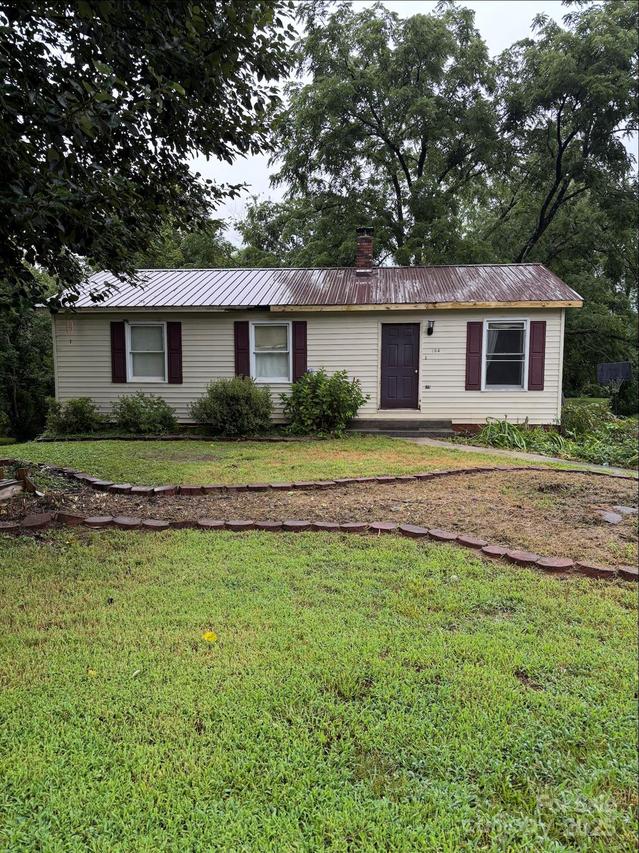 104 Whitley Rd., Morganton, NC 28655