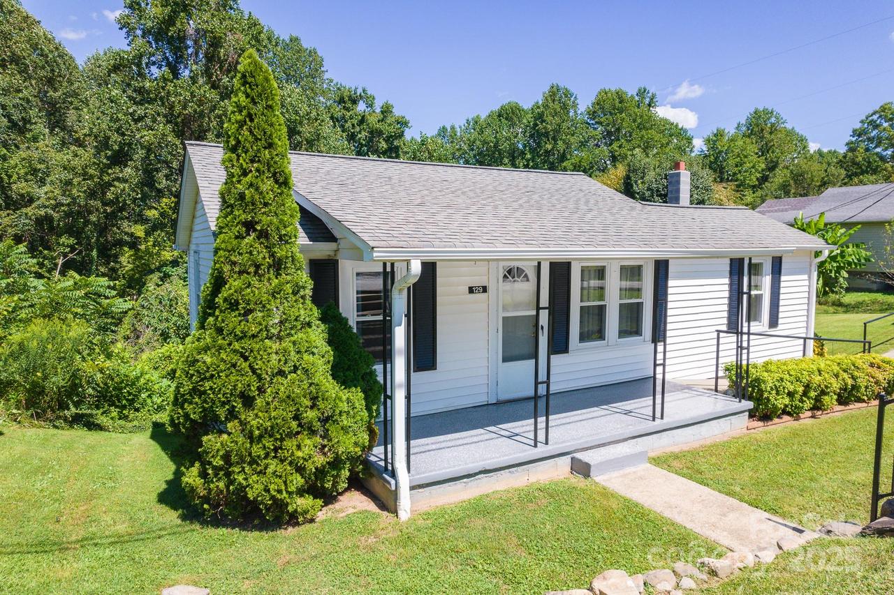 129 Seagle St., Marion, NC 28752