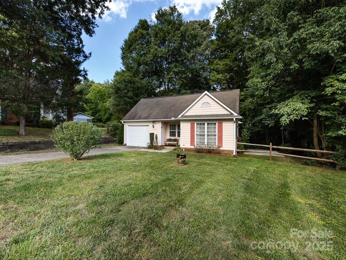 3712 Teaberry Ct., Charlotte, NC 28227