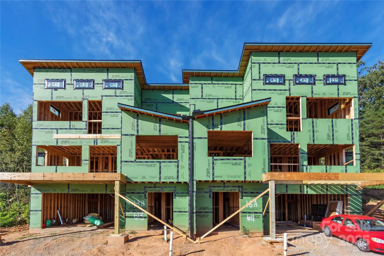 613 Storybook Villas Tr., Asheville, NC 28804