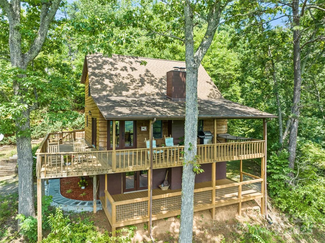 144 Avant Rd., Canton, NC 28716