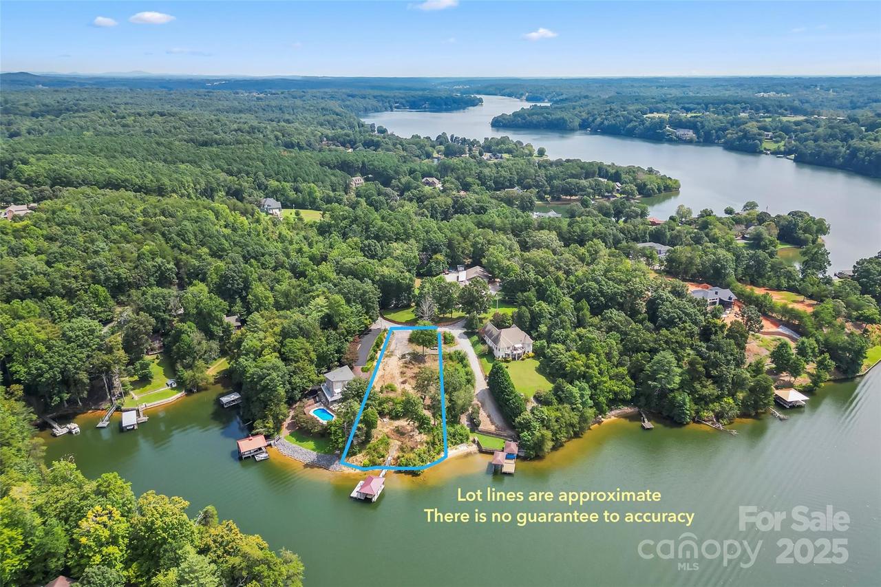 Williams Cove Ln., Taylorsville, NC 28681