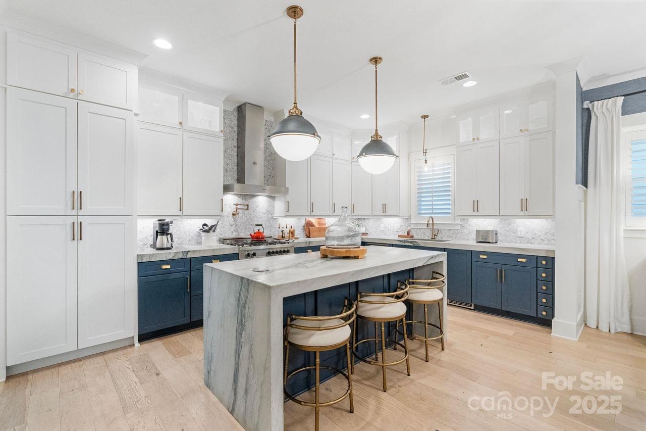 748 Amalfi Dr., Davidson, NC 28036