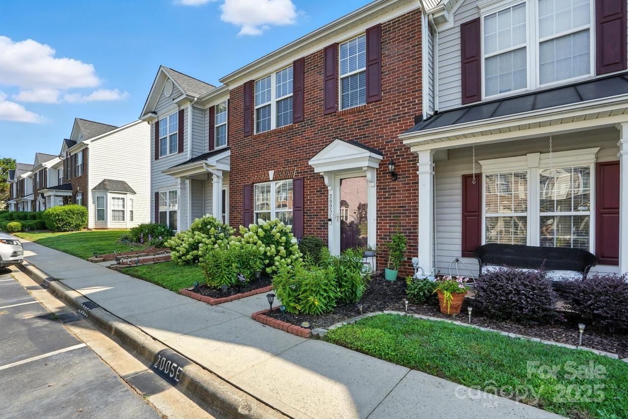 2005 Cramerton Village Dr. #E, Cramerton, NC 28032