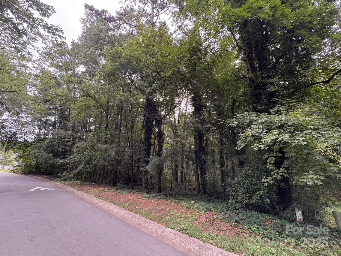 7001 Ware Rd., Charlotte, NC 28212