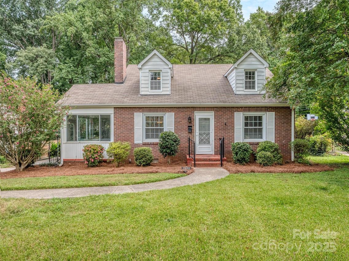 1321 Pinecrest Ave., Charlotte, NC 28205
