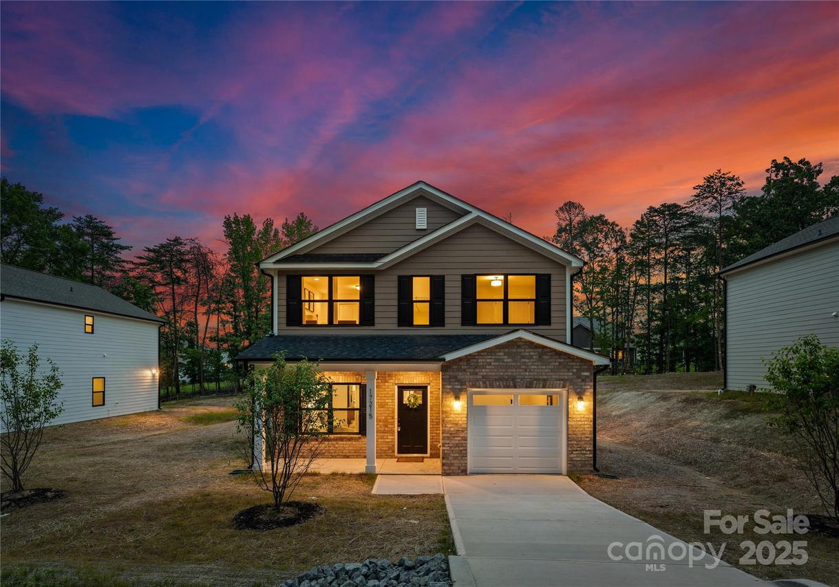 1419 Summerville Rd., Charlotte, NC 28214