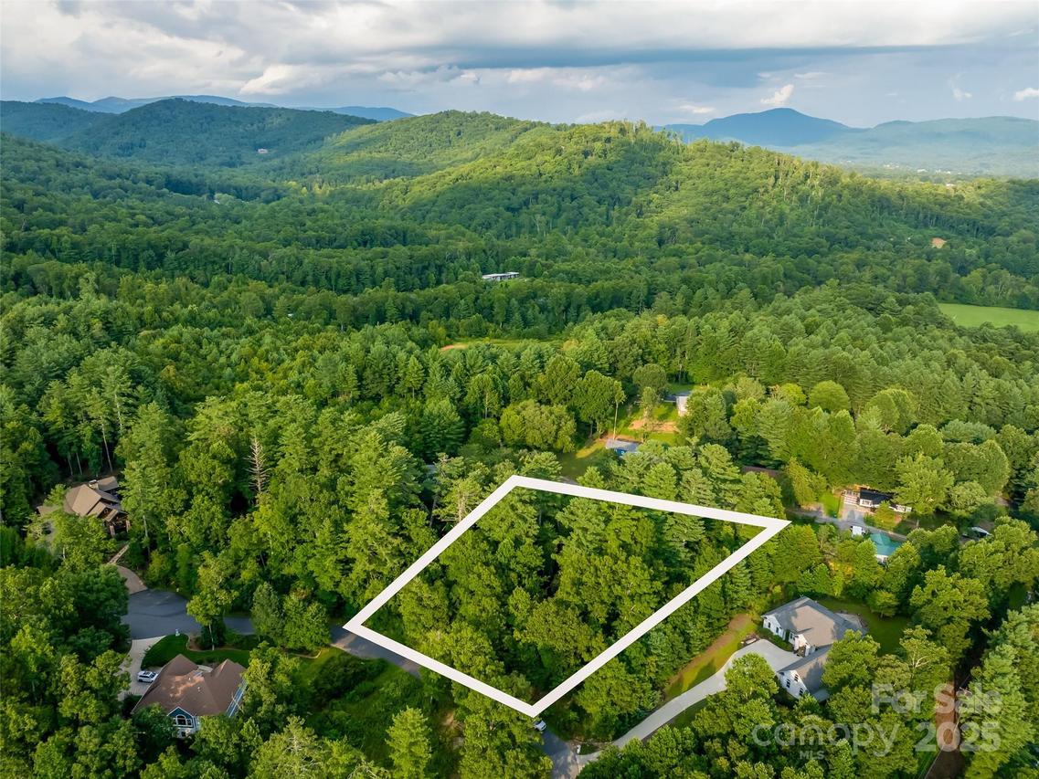 407 Melnick Ter., Asheville, NC 28803
