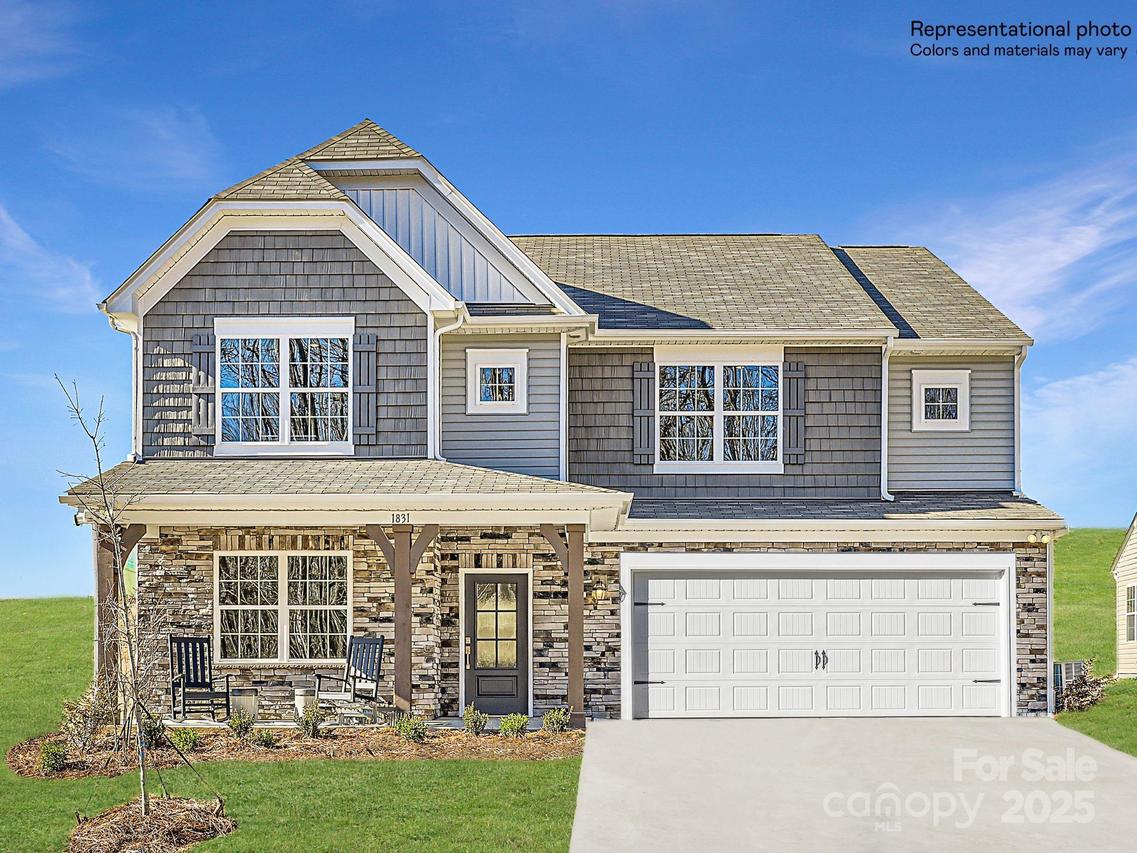 1544 Swallow Tail Dr., Cramerton, NC 28012