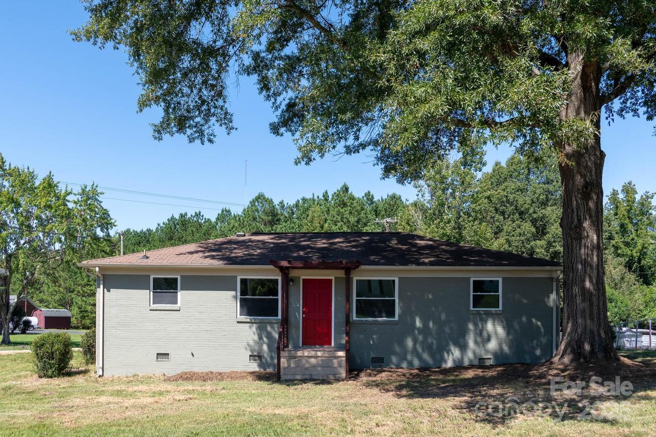 108 S Little Texas Rd., Kannapolis, NC 28083