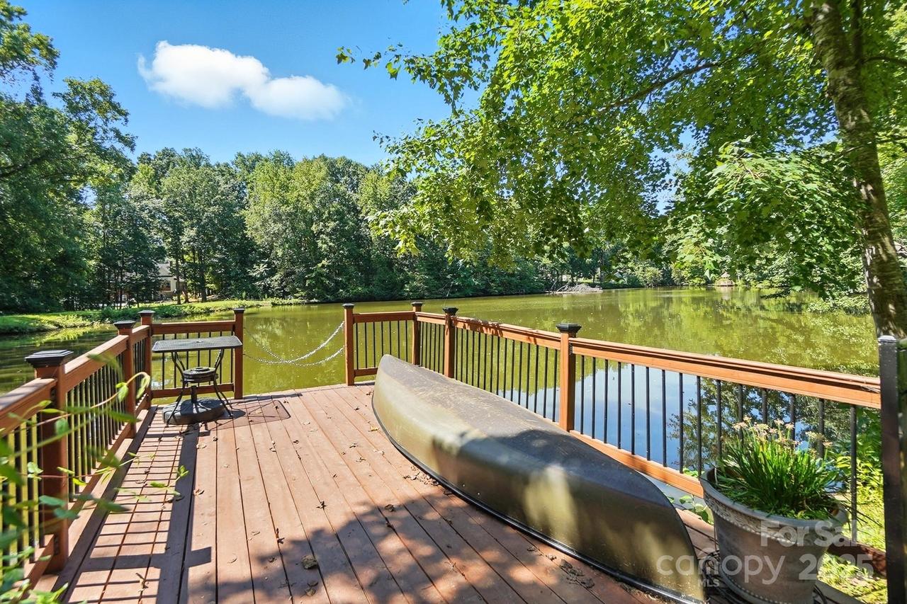 10219 Windtree Ln., Charlotte, NC 28215