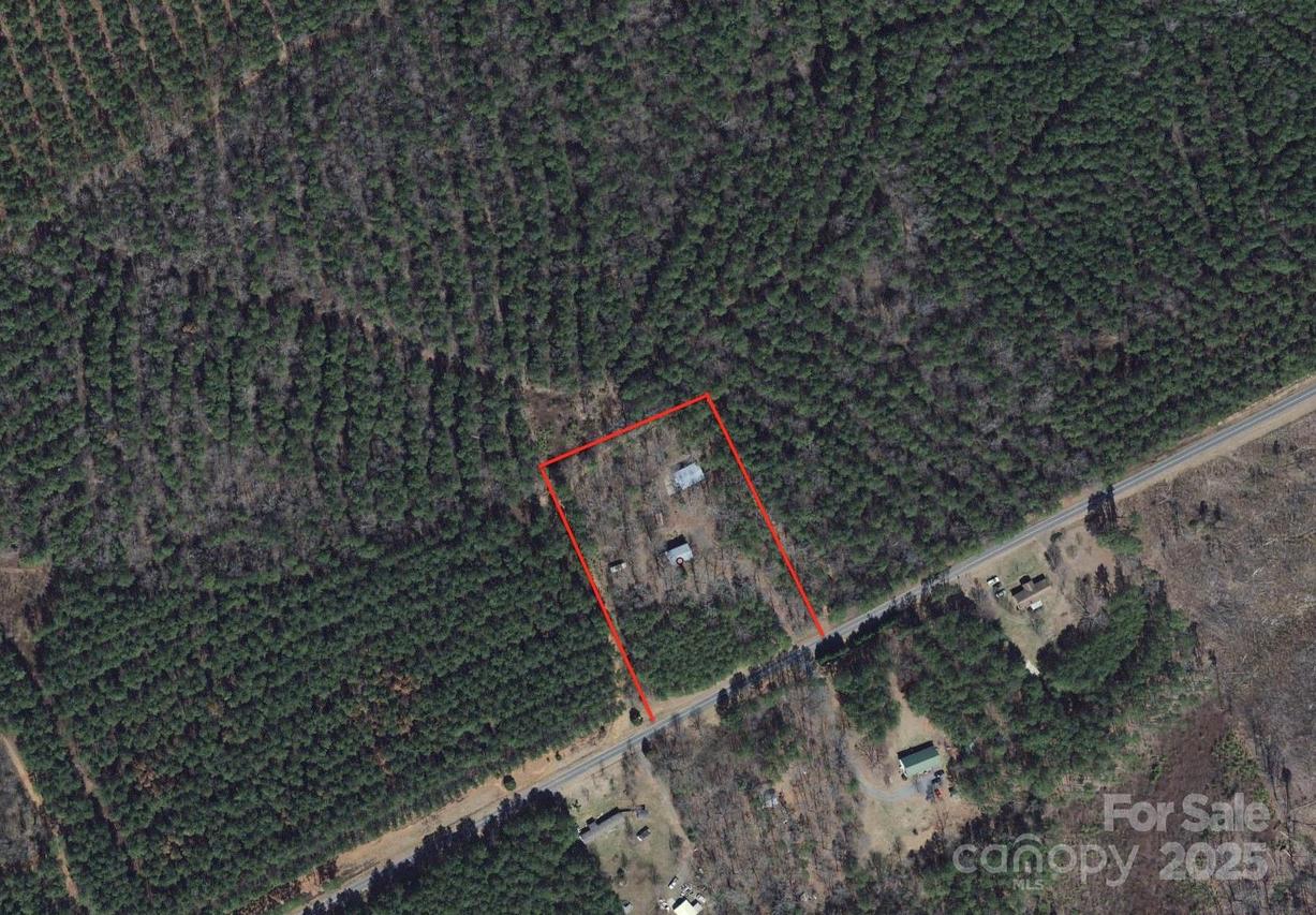 368 Gaddy Farm Rd., Mount Gilead, NC 27306