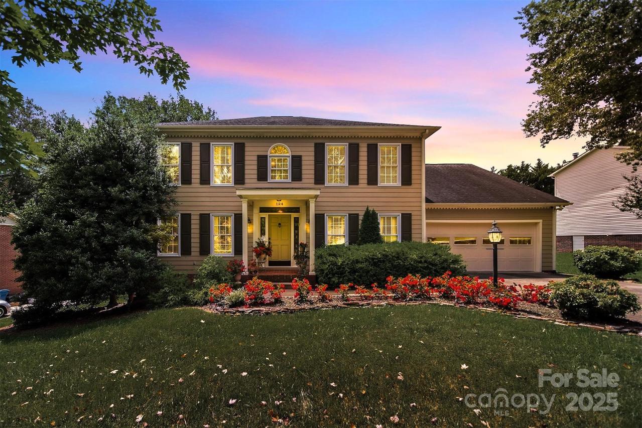 124 31st Avenue Ct., Hickory, NC 28601