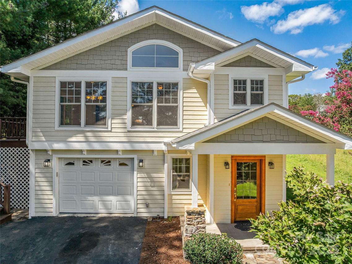 51 Baker Dr., Asheville, NC 28806