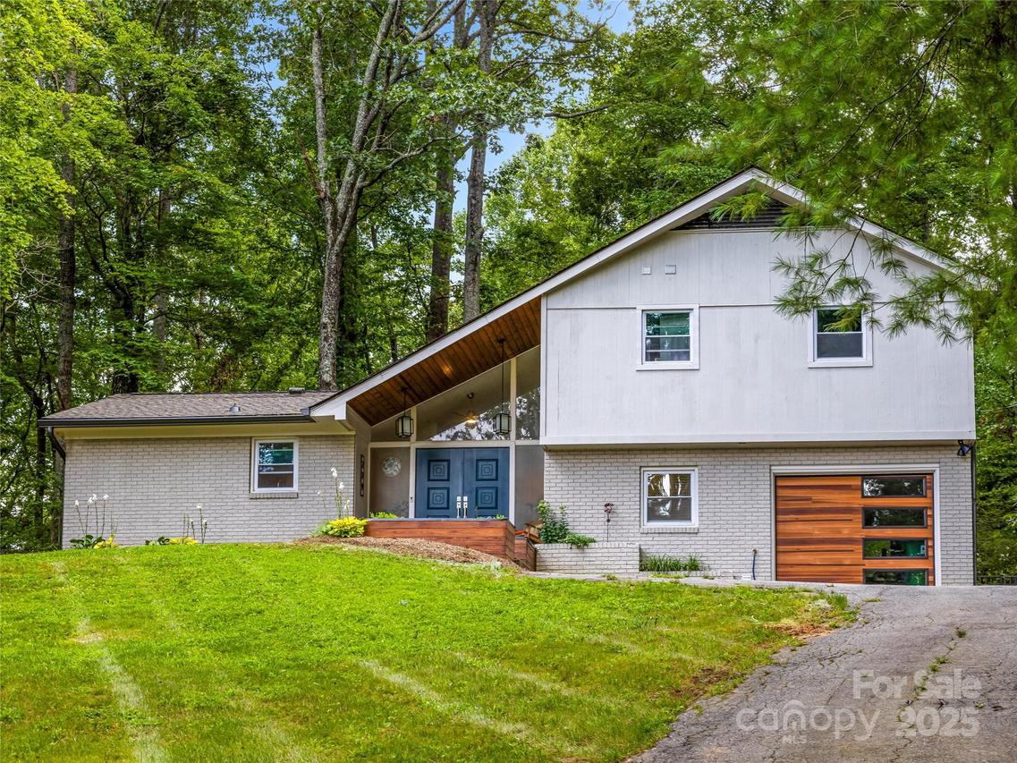 279 Ball Gap Rd., Arden, NC 28704