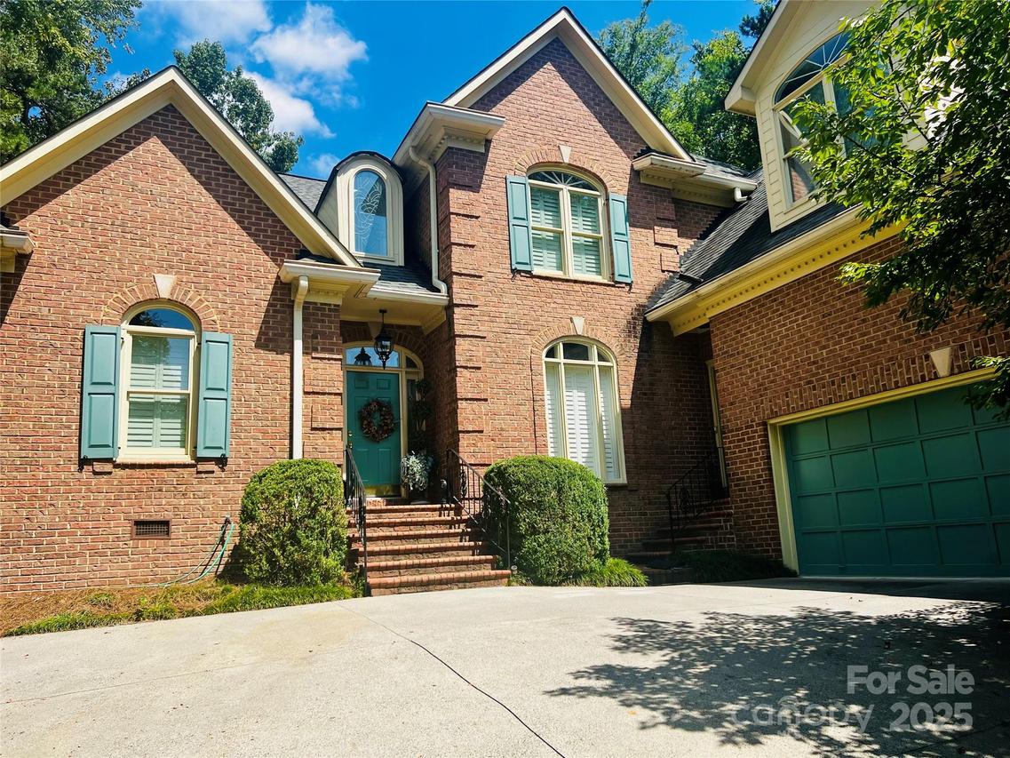 6921 Linkside Ct., Charlotte, NC 28277