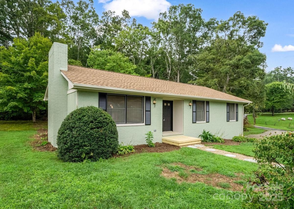 30 Patti Dr., Fletcher, NC 28732