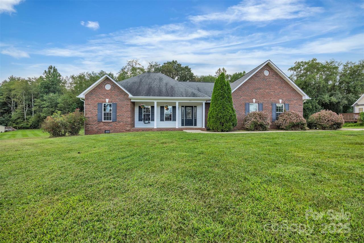 66 Rachels Ln., Taylorsville, NC 28681