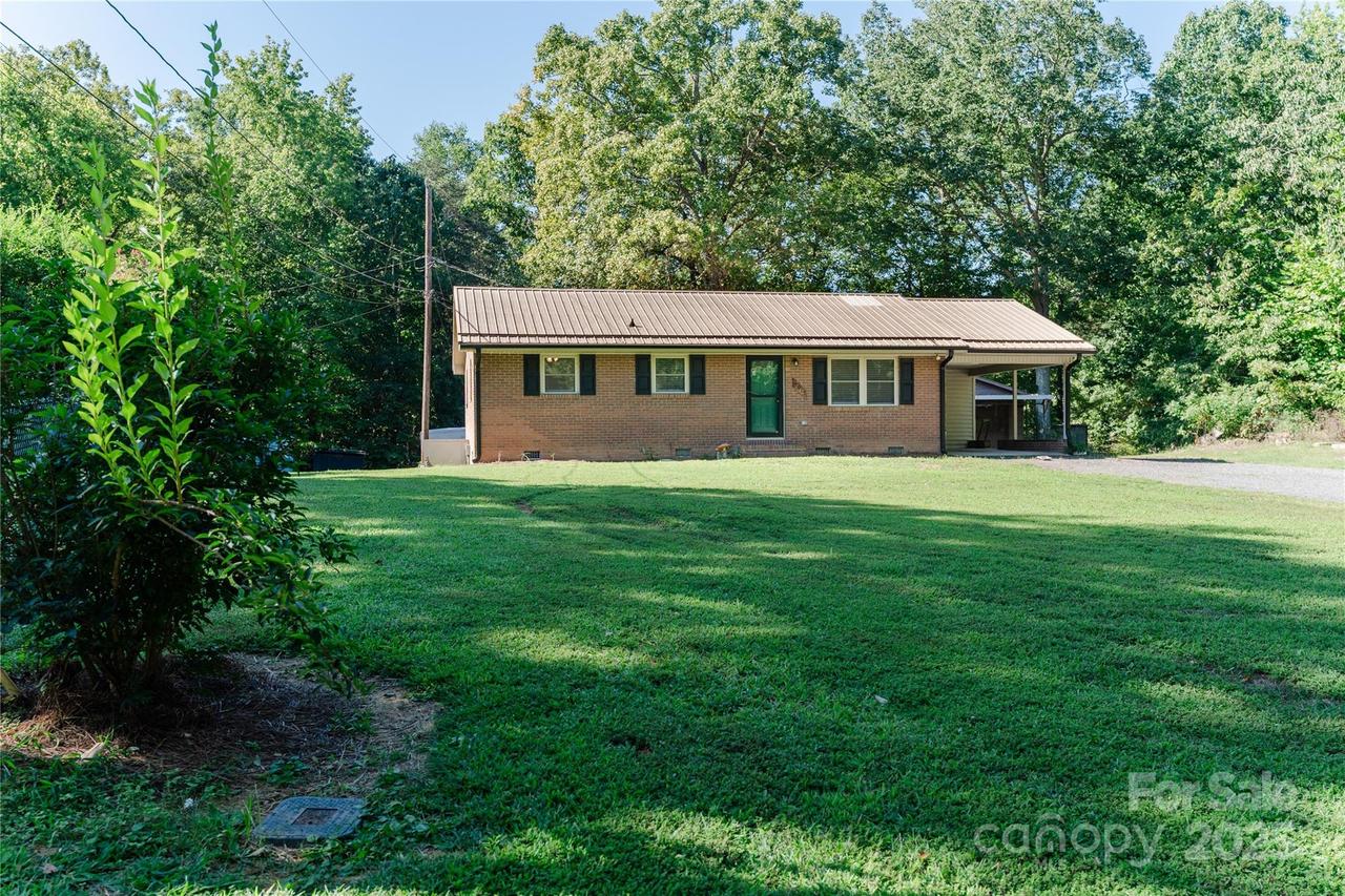 3013 Cemetery Dr., Salisbury, NC 28146