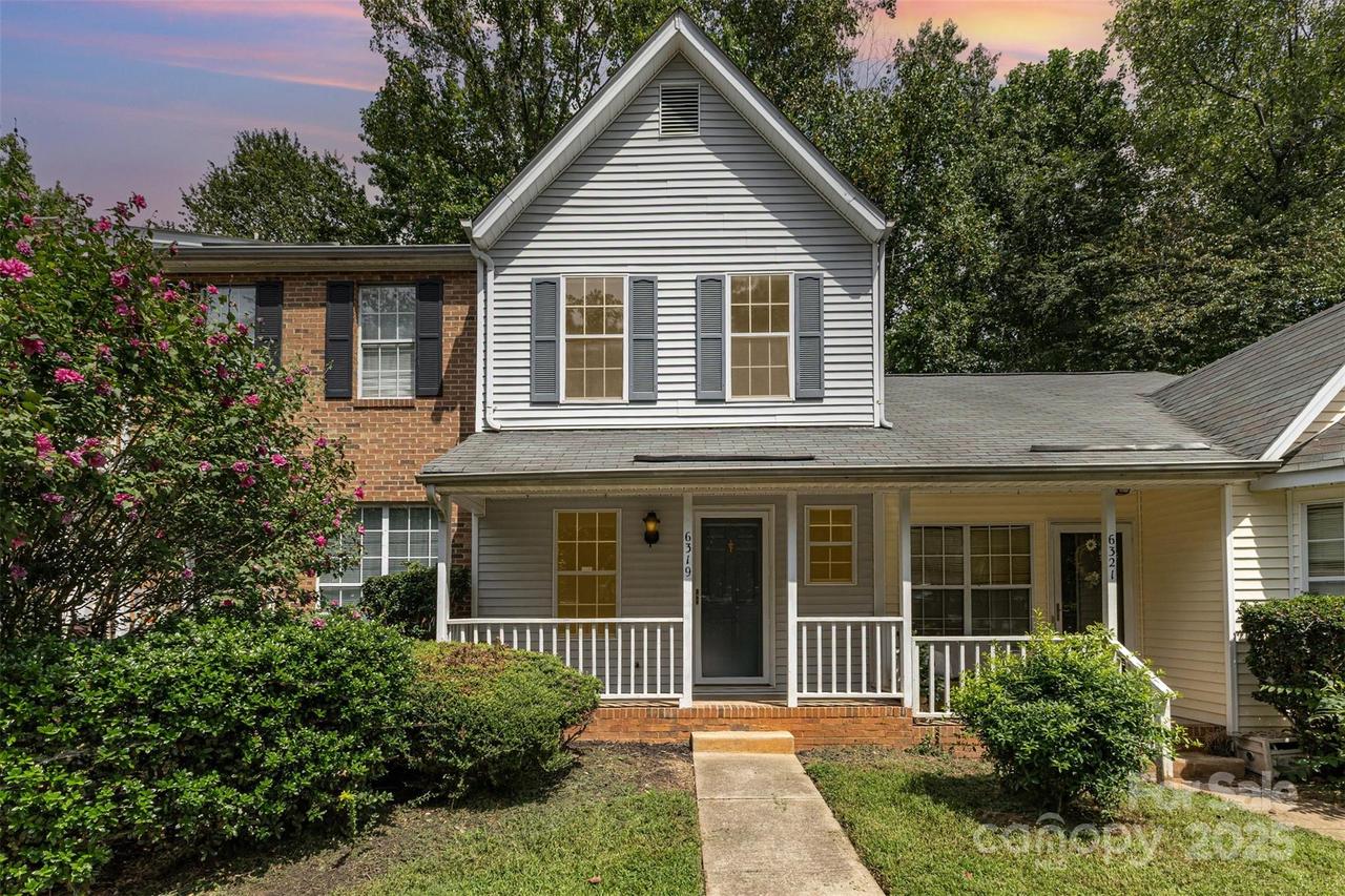 6319 Windsor Gate Ln., Charlotte, NC 28215