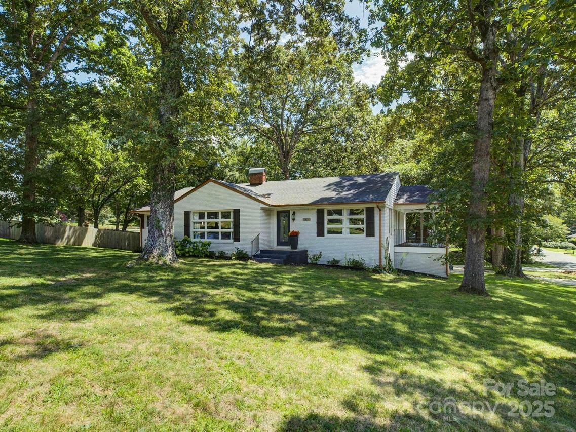 1815 Linwood Rd., Gastonia, NC 28052