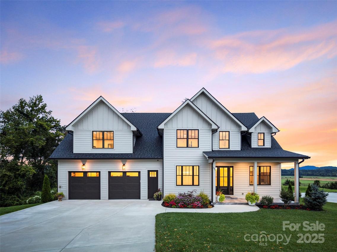 301 Rockbridge Rd., Mills River, NC 28759