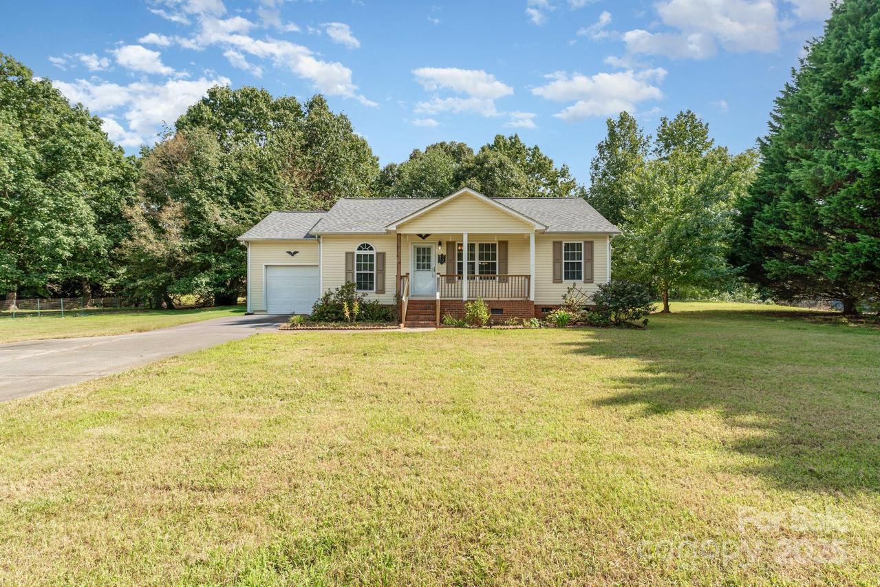 450 Jane Sowers Rd., Statesville, NC 28625