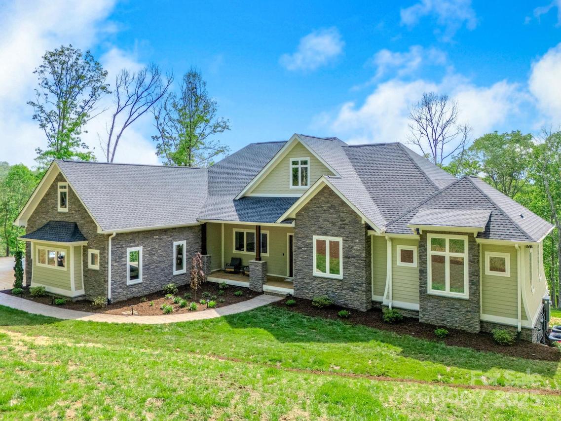 128 Saddle Ridge Dr., Alexander, NC 28701