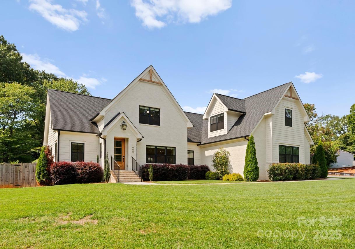 1000 Sewickley Dr., Charlotte, NC 28209