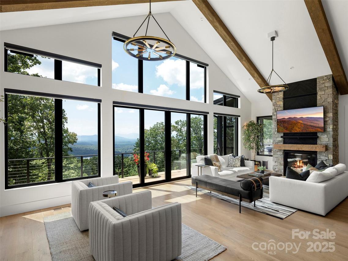 40 Giffords Ln., Asheville, NC 28803