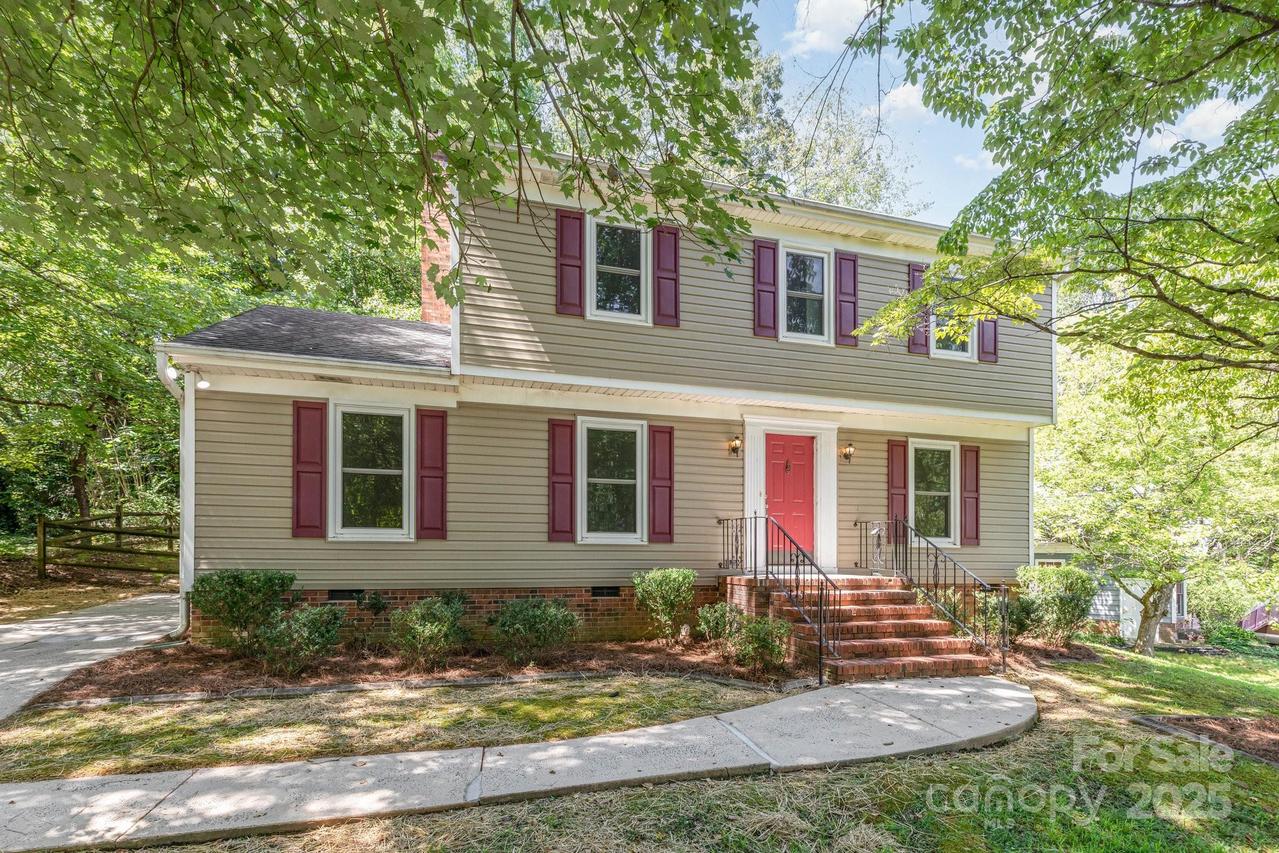 3031 Heathcroft Ct., Charlotte, NC 28269