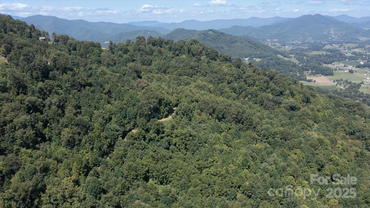 107 Escalante Rd. #14, Waynesville, NC 28785