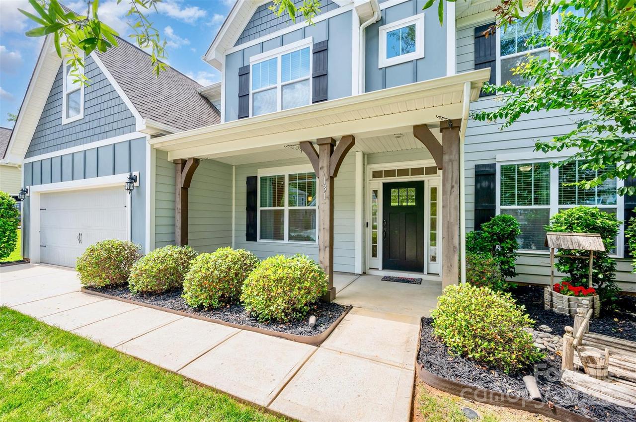 131 Canoe Pole Ln., Mooresville, NC 28117