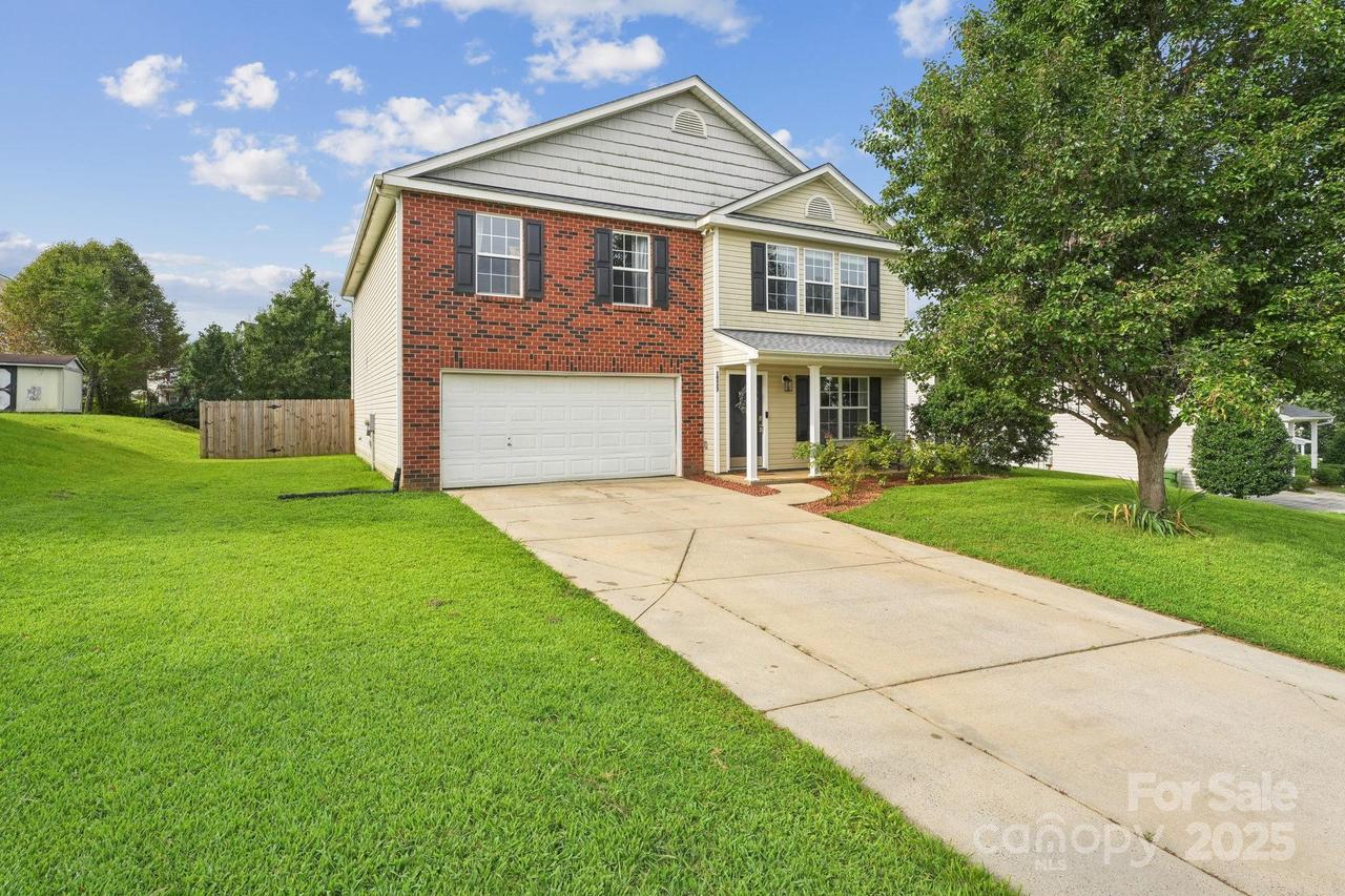 10527 River Hollow Ct., Charlotte, NC 28214