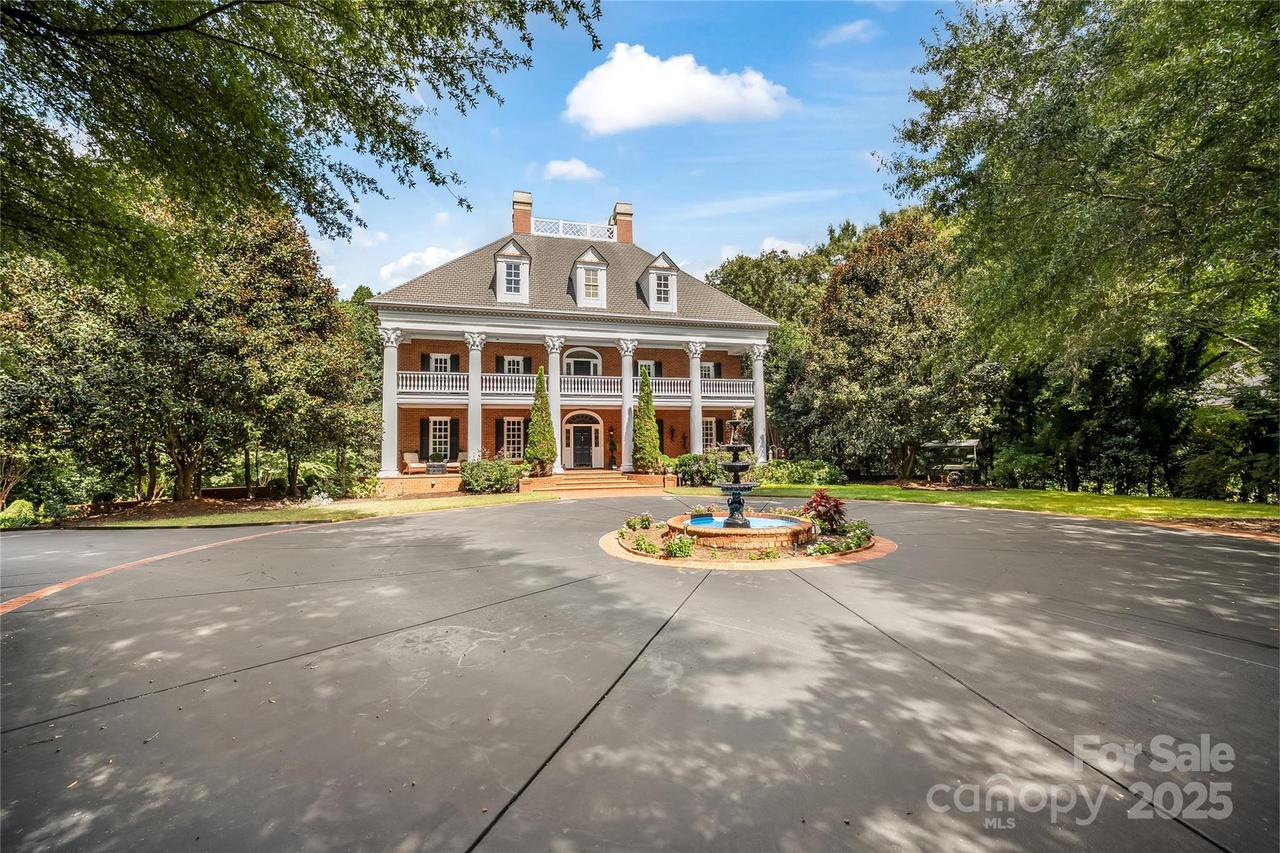 2665 Rolling Hills Dr., Monroe, NC 28110