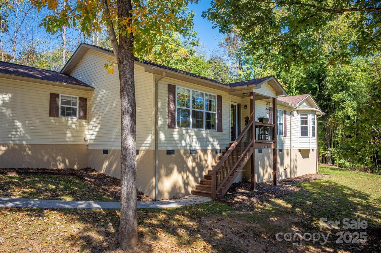 187 Yancey Rd., Marion, NC 28752