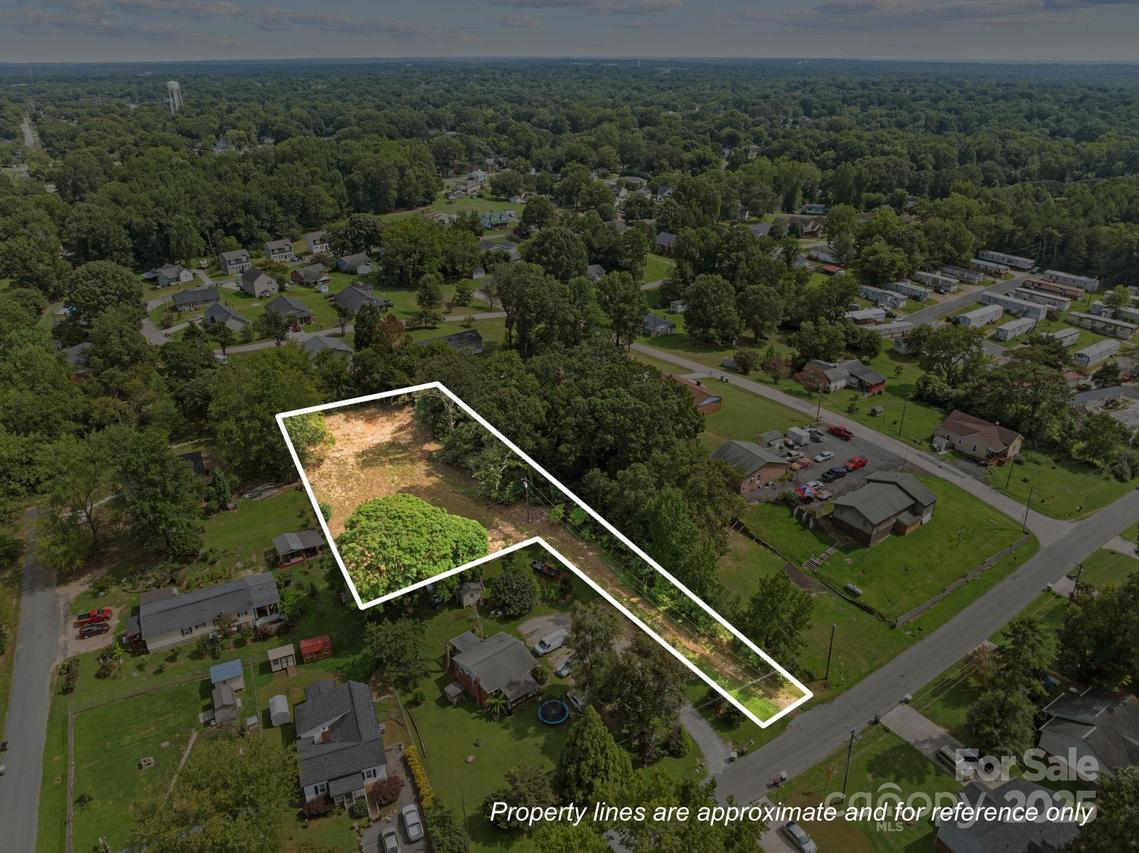621 Pleasant Ave., Kannapolis, NC 28081