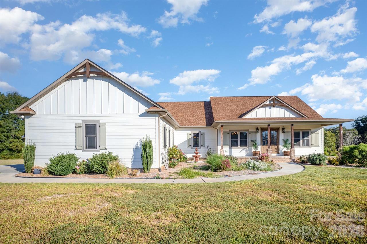 12041 Hazard Rd., Oakboro, NC 28129