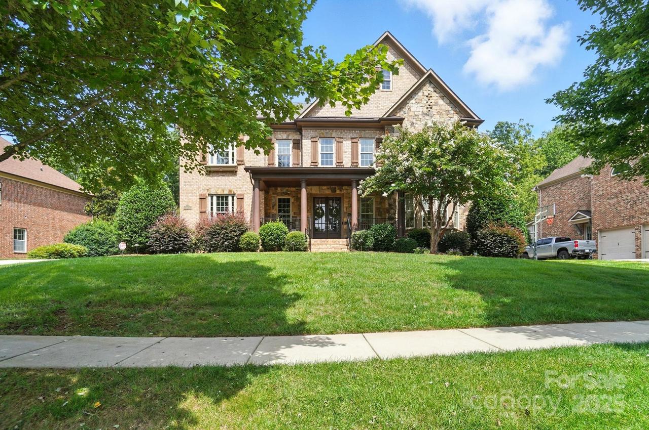 13056 Long Common Pkwy., Huntersville, NC 28078