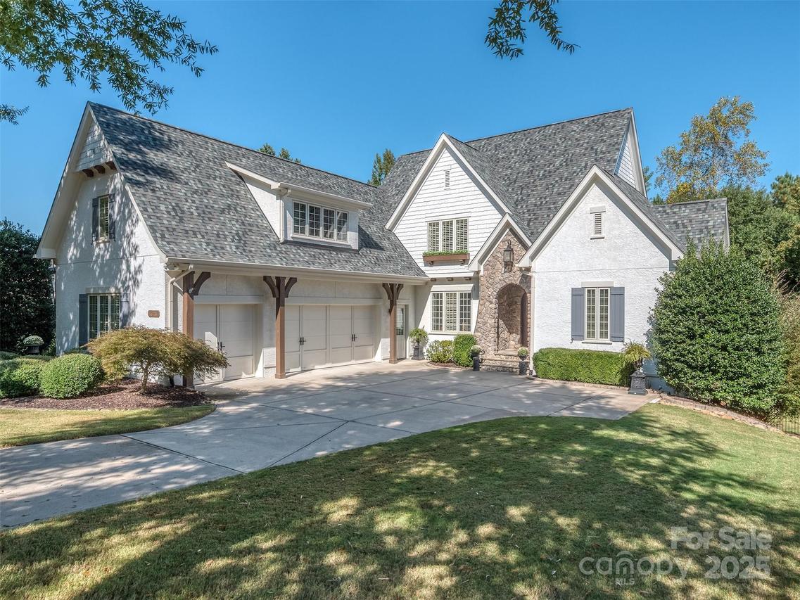 16728 Ashton Oaks Dr., Charlotte, NC 28278