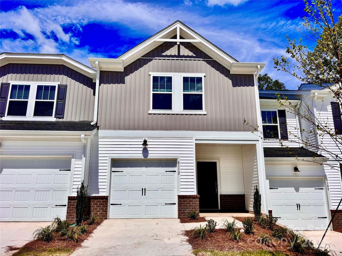 4112 Summit Woods Dr., Charlotte, NC 28216