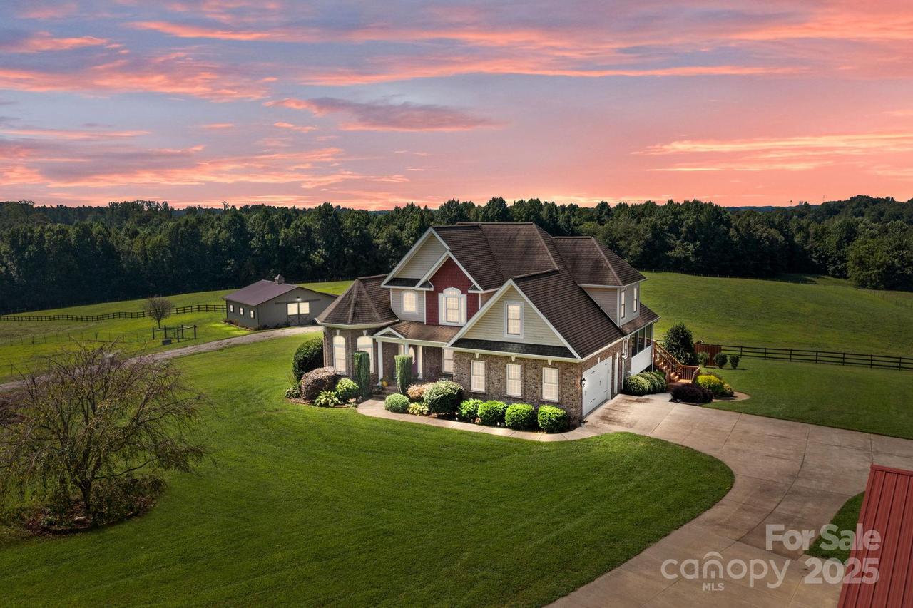 861 Tabor Rd., Olin, NC 28660