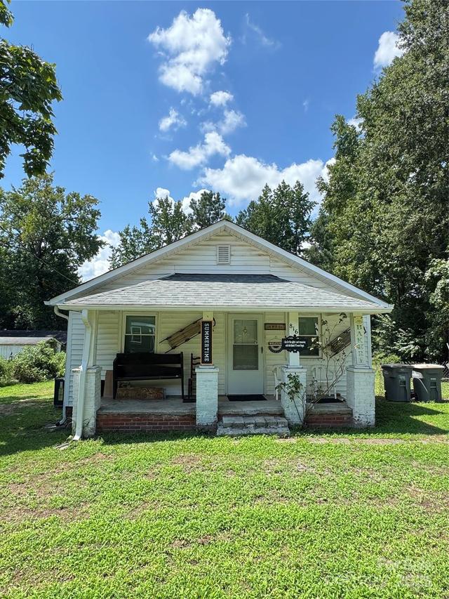 816 Skyland Dr., Kannapolis, NC 28124