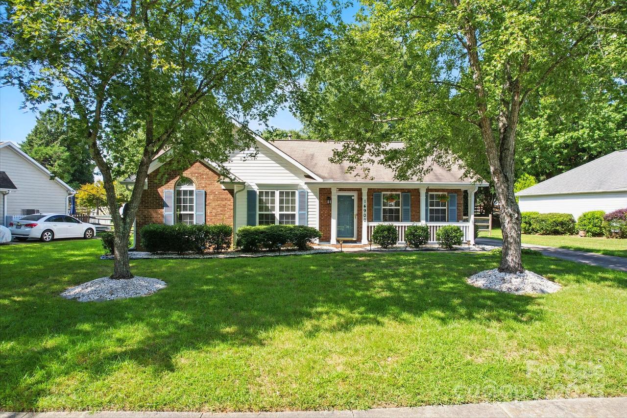 14900 Cane Field Dr., Charlotte, NC 28273
