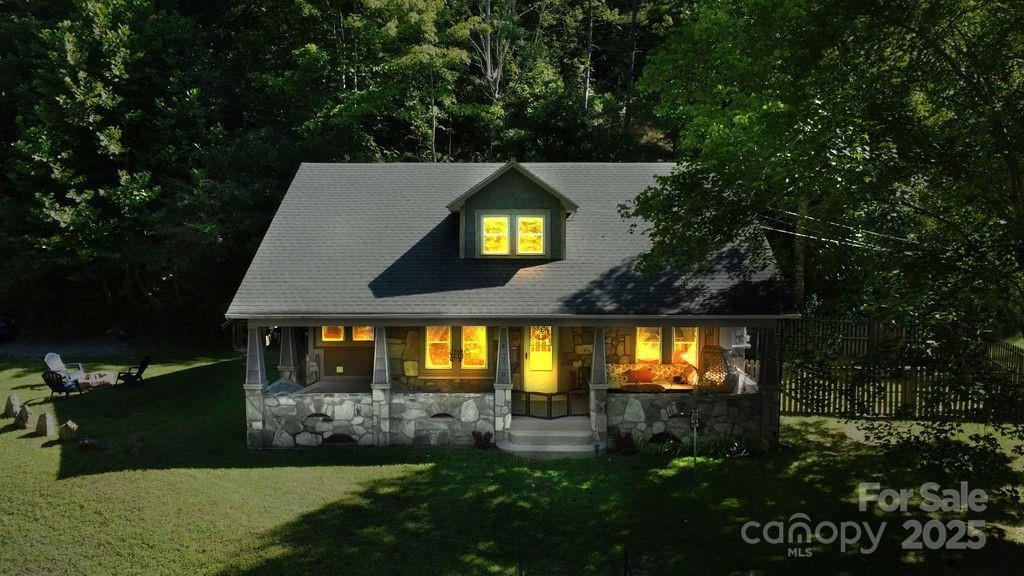 34 Coosa Ridge Dr., Whittier, NC 28789
