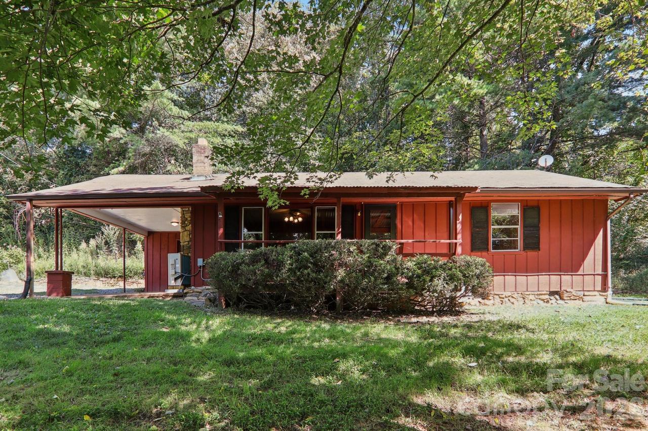 1395 Tillery Branch Rd., Marshall, NC 28753