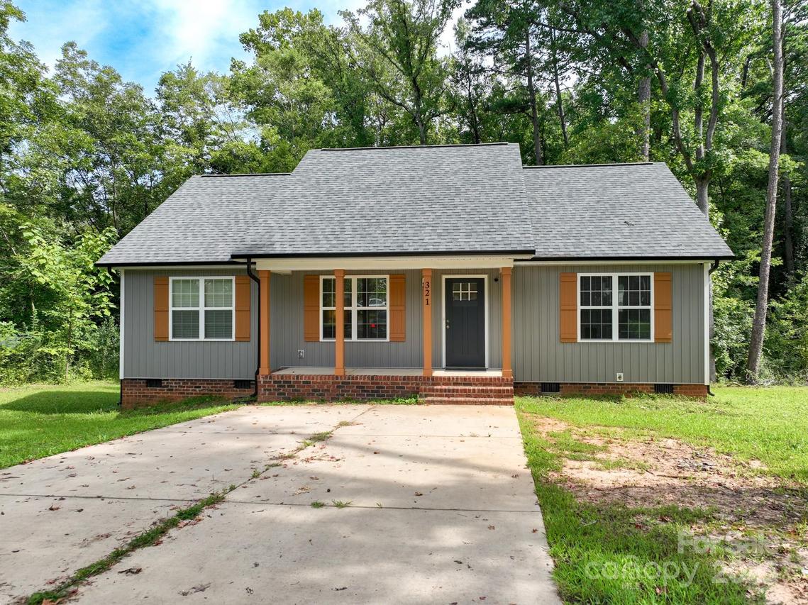 321 E Torbush Dr., Salisbury, NC 28144