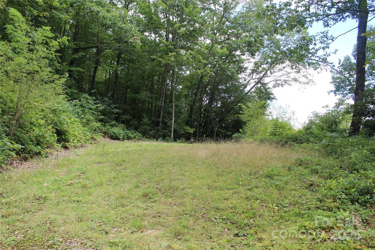 920 Autumn Dr., Maggie Valley, NC 28751