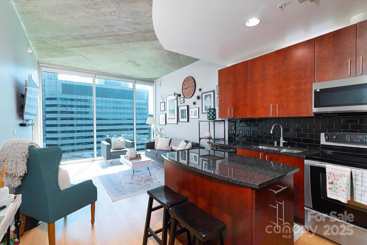 210 N Church St. #2105, Charlotte, NC 28202